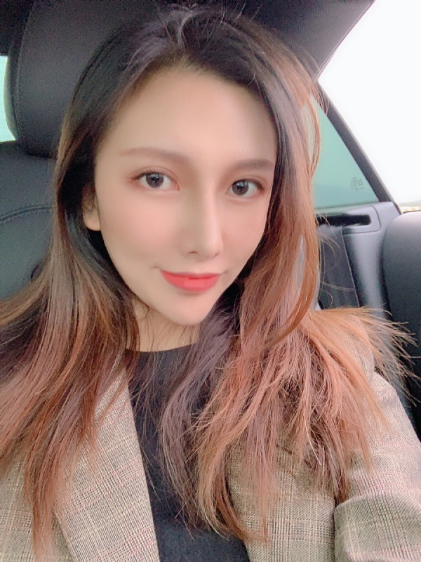 李岚Lancy的第一张照片--九龙基督教相亲网